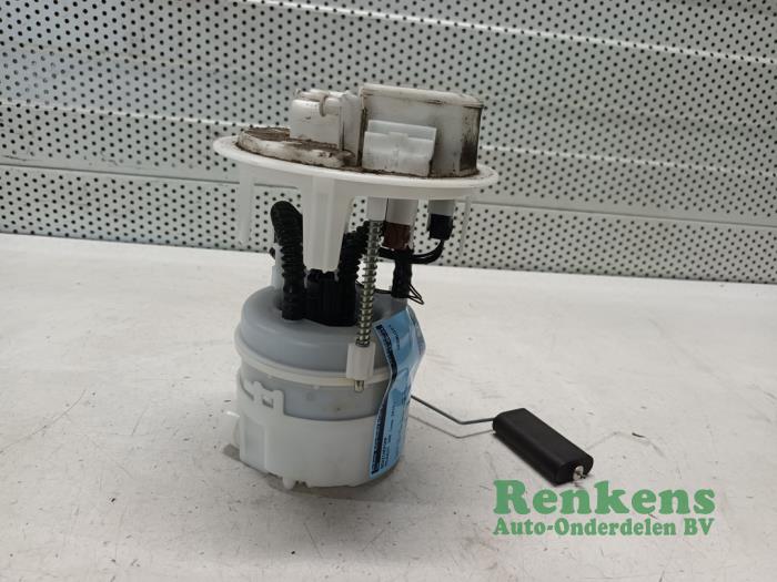 Usagé Pompe essence Peugeot 308 (L3/L8/LB/LH/LP) 1.2 12V e-THP PureTech 110 Prix € 75,00 Règlement à la marge proposé par Renkens Auto-Onderdelen B.V.