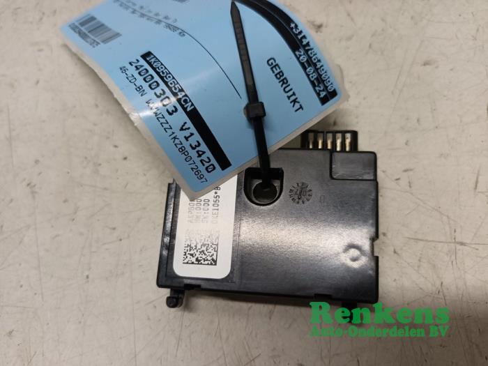 Begagnade Styrboxsensor Volkswagen Golf V (1K1) 2.0 GTI 16V FSI Turbo Pris € 20,00 Marginaltabell erbjuds av Renkens Auto-Onderdelen B.V.