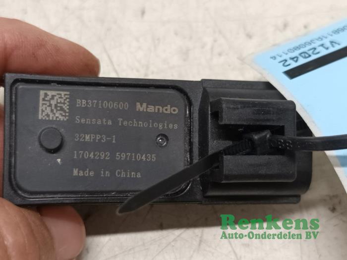 Begagnade Sensor (övriga) Kia Stonic (YB) 1.0i T-GDi 12V Pris € 25,00 Marginaltabell erbjuds av Renkens Auto-Onderdelen B.V.