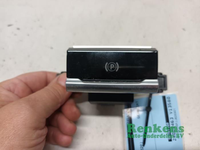 Gebrauchte Handbremse Schalter Citroen C4 Spacetourer (3D/3E) 1.2 12V PureTech 130 Preis € 20,00 Margenregelung angeboten von Renkens Auto-Onderdelen B.V.
