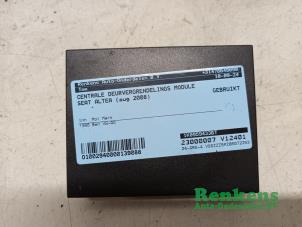 Usagé Module verrouillage central des portes Seat Altea XL (5P5) 1.4 TSI 16V Prix € 25,00 Règlement à la marge proposé par Renkens Auto-Onderdelen B.V.