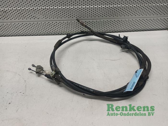 Usagé Câble frein à main Ford Transit Connect (PJ2) 1.5 EcoBlue Prix € 54,45 Prix TTC proposé par Renkens Auto-Onderdelen B.V.