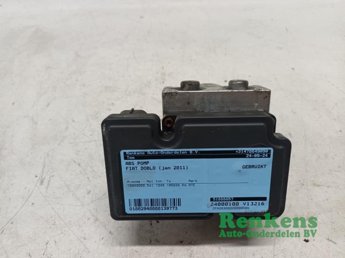 Usagé Pompe ABS Fiat Doblo (263) 1.3 D Multijet Euro 4 Prix € 75,00 Règlement à la marge proposé par Renkens Auto-Onderdelen B.V.