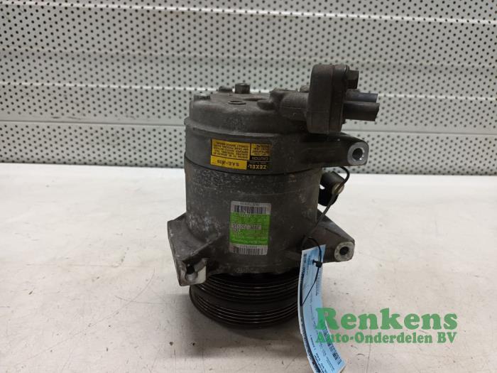 Gebrauchte Klimapumpe Volvo S40 (MS) 2.4 20V Preis € 125,00 Margenregelung angeboten von Renkens Auto-Onderdelen B.V.