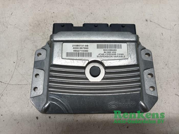Used Engine management computer Peugeot 407 (6D) 3.0 V6 24V VVT Price on request offered by Renkens Auto-Onderdelen B.V.