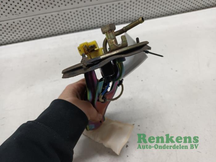Bensinpump från en Honda Civic (EG/EH) 1.5 DXi,LSi 16V 1996