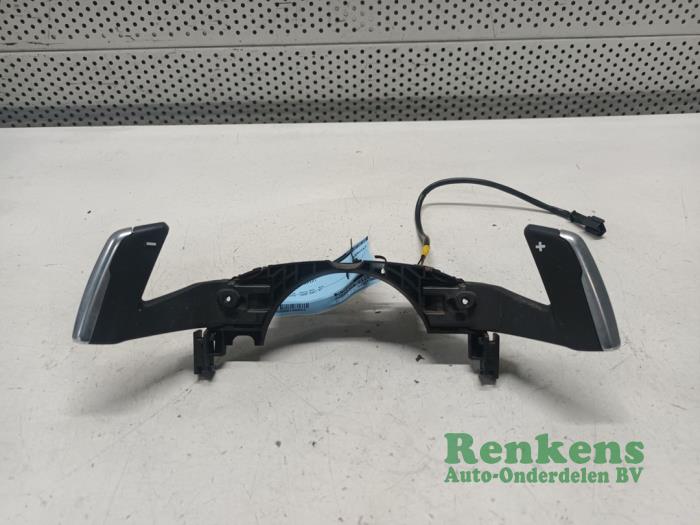 Usagé Kit manettes de commande Peugeot 208 I (CA/CC/CK/CL) 1.4 HDi Prix € 40,00 Règlement à la marge proposé par Renkens Auto-Onderdelen B.V.