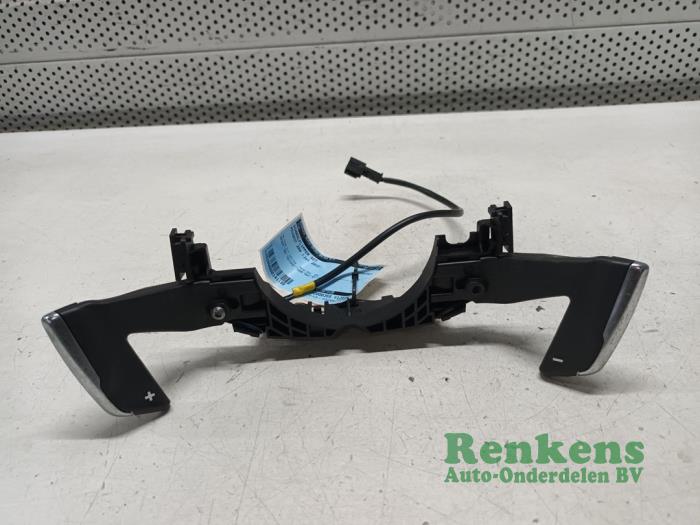 Usagé Kit manettes de commande Peugeot 208 I (CA/CC/CK/CL) 1.4 HDi Prix € 40,00 Règlement à la marge proposé par Renkens Auto-Onderdelen B.V.