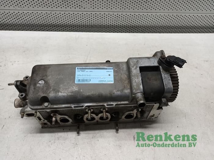 Usagé Culasse Fiat Panda (169) 1.1 Fire Prix sur demande proposé par Renkens Auto-Onderdelen B.V.