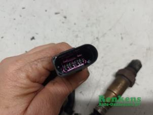 Lambda probe from a Volkswagen Touran (1T3) 1.4 16V TSI 140 2012