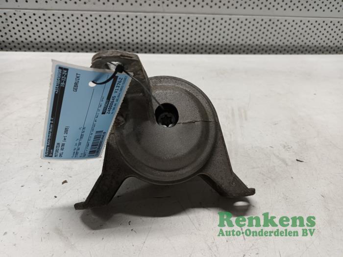 Gebrauchte Motorlager Opel Astra H GTC (L08) 1.4 16V Twinport Preis € 20,00 Margenregelung angeboten von Renkens Auto-Onderdelen B.V.