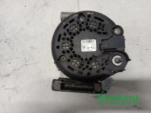 Dynamo from a Opel Corsa E 1.3 CDTi 16V ecoFLEX 2015