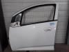 Chevrolet Spark (M300) 1.0 16V Bifuel Puerta de 4 puertas izquierda delante