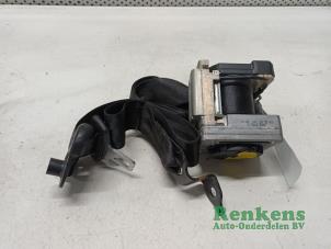 Usados Cinturón de seguridad derecha delante Skoda Fabia (6Y5) 1.4i 16V Precio € 35,00 Norma de margen ofrecido por Renkens Auto-Onderdelen B.V.