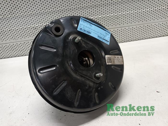 Usagé Servo frein Volkswagen Polo VI (AW1) 1.0 TSI 12V Prix € 75,00 Règlement à la marge proposé par Renkens Auto-Onderdelen B.V.