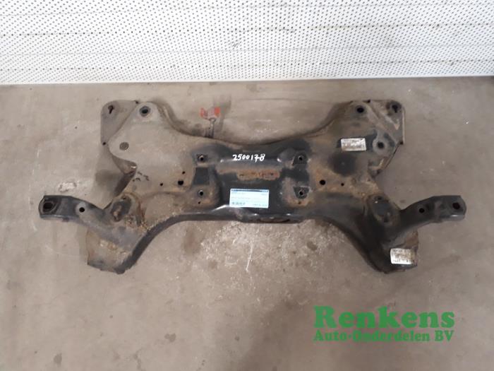 Usados Subchasis Kia Rio III (UB) 1.1 CRDi VGT 12V Precio € 90,00 Norma de margen ofrecido por Renkens Auto-Onderdelen B.V.