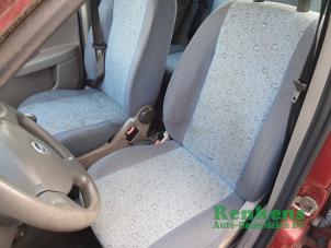 Begagnade Klädsel, uppsättning (komplett) Fiat Panda (169) 1.1 Fire Pris på förfrågan erbjuds av Renkens Auto-Onderdelen B.V.