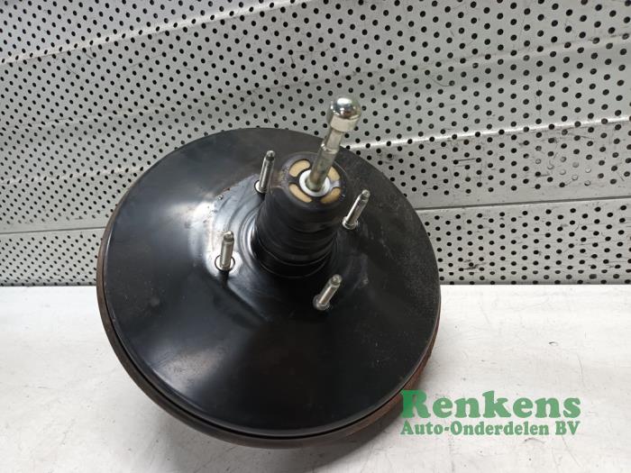 Usagé Servo frein Opel Adam 1.4 16V Bi-Fuel Ecoflex Prix € 45,00 Règlement à la marge proposé par Renkens Auto-Onderdelen B.V.