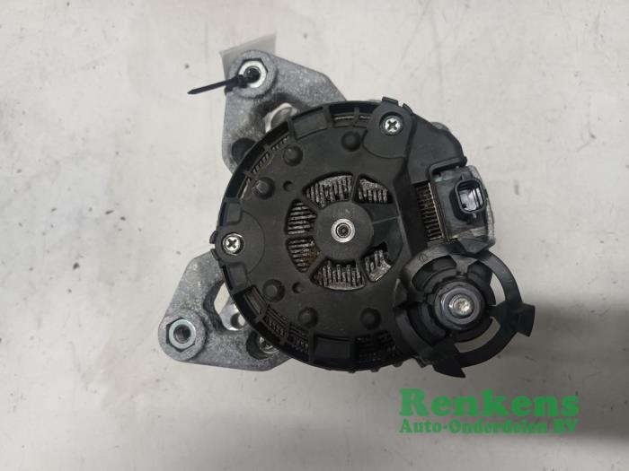 Dynamo van een Renault Kadjar (RFEH) 1.3 TCE 160 FAP 16V 2019