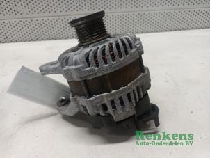 Dynamo van een Renault Kadjar (RFEH) 1.3 TCE 160 FAP 16V 2019