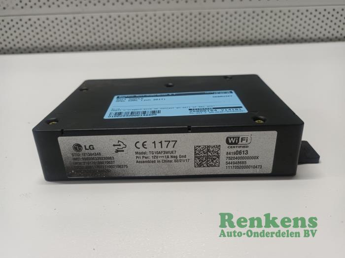 Używane Modul WiFi Opel Karl 1.0 12V Cena € 100,00 Procedura marży oferowane przez Renkens Auto-Onderdelen B.V.