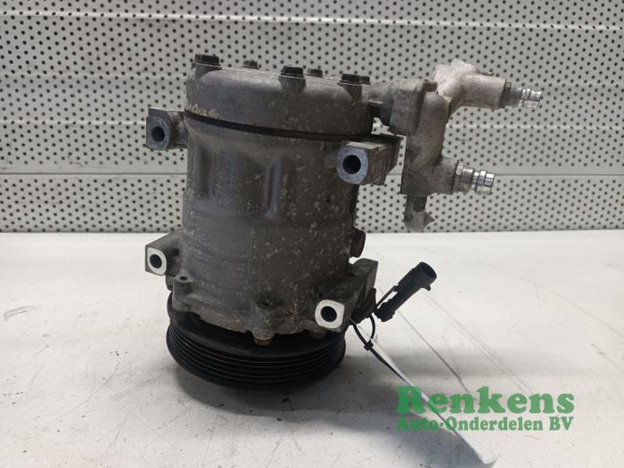 Usagé Pompe clim Alfa Romeo 146 (930B) 1.6 Twin Spark 16V Prix € 35,00 Règlement à la marge proposé par Renkens Auto-Onderdelen B.V.