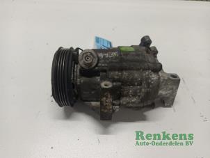 Używane Pompa klimatyzacji Suzuki Splash 1.0 12V Cena € 60,00 Procedura marży oferowane przez Renkens Auto-Onderdelen B.V.