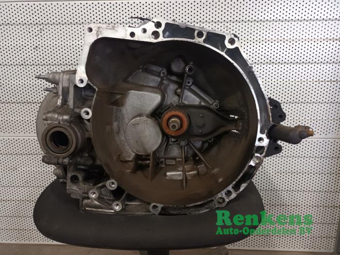 Gebrauchte Getriebe Opel Combo Life/Tour 1.5 CDTI 130 Preis auf Anfrage angeboten von Renkens Auto-Onderdelen B.V.