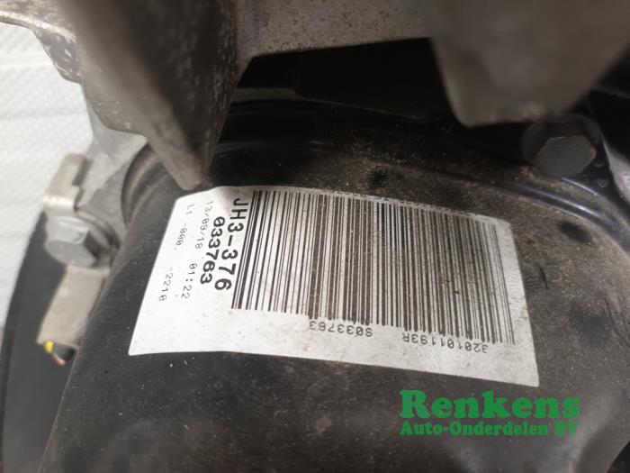 Getriebe van een Nissan Micra (K14) 1.0 12V 2020