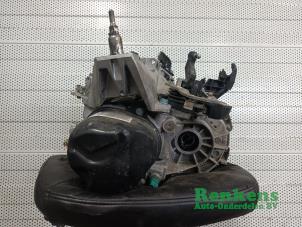 Getriebe van een Nissan Micra (K14) 1.0 12V 2020