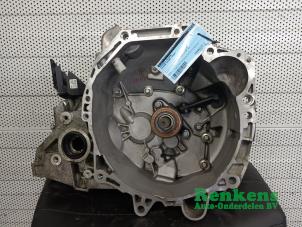 Getriebe van een Nissan Micra (K14) 1.0 12V 2020