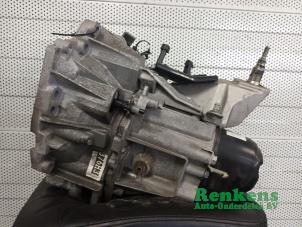 Getriebe van een Nissan Micra (K14) 1.0 12V 2020