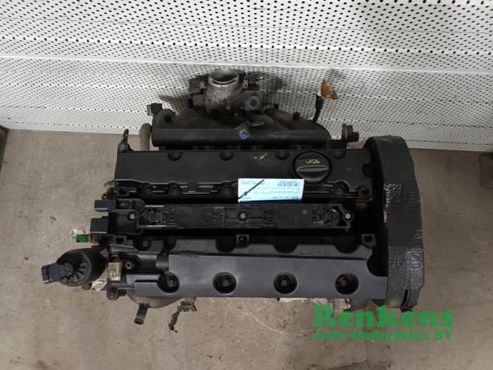 Used Engine Peugeot 206 (2A/C/H/J/S) 2.0 GTI 16V Price on request offered by Renkens Auto-Onderdelen B.V.