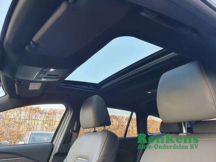 Używane Podsufitka Mazda 6 SportBreak (GJ/GH/GL) 2.0 SkyActiv-G 165 16V Cena na żądanie oferowane przez Renkens Auto-Onderdelen B.V.