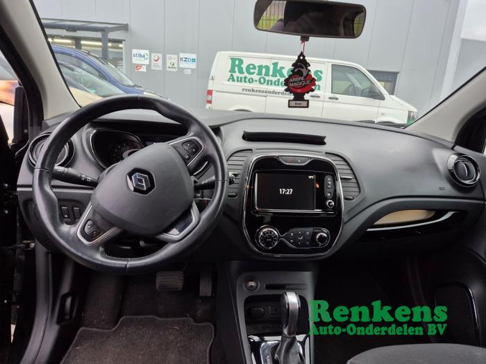 Usagé Affichage intérieur Renault Captur I (2R) 1.2 TCE 16V EDC Prix sur demande proposé par Renkens Auto-Onderdelen B.V.