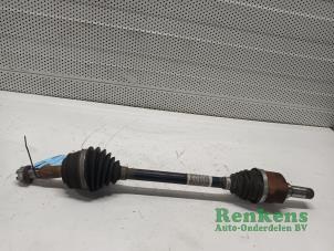 Usagé Arbre de transmission avant gauche Opel Combo Life/Tour 1.5 CDTI 130 Prix € 125,00 Règlement à la marge proposé par Renkens Auto-Onderdelen B.V.