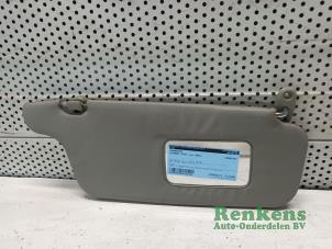 Used Sun visor Hyundai Atos 1.0 12V Price € 20,00 Margin scheme offered by Renkens Auto-Onderdelen B.V.