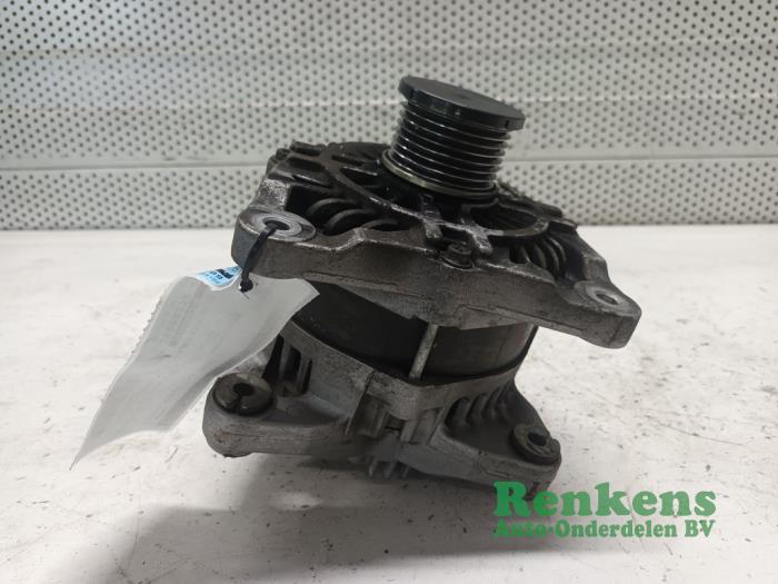 Gebrauchte Dynamo Renault Scénic III (JZ) 1.4 16V TCe 130 Preis € 35,00 Margenregelung angeboten von Renkens Auto-Onderdelen B.V.