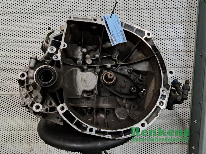 Gebrauchte Getriebe Citroen C3 (SX/SW) 1.0 Vti 12V PureTech Preis auf Anfrage angeboten von Renkens Auto-Onderdelen B.V.