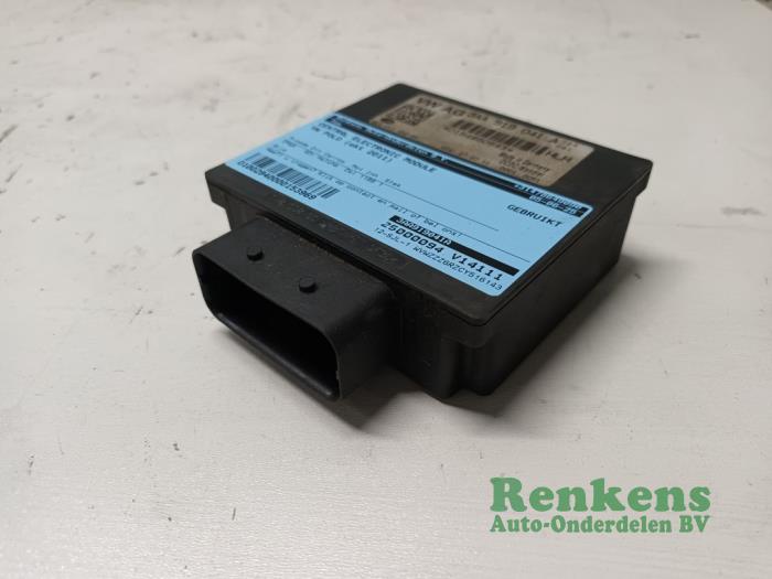 Used Central electronic module Volkswagen Polo V (6R) 1.2 TDI 12V BlueMotion Price € 25,00 Margin scheme offered by Renkens Auto-Onderdelen B.V.