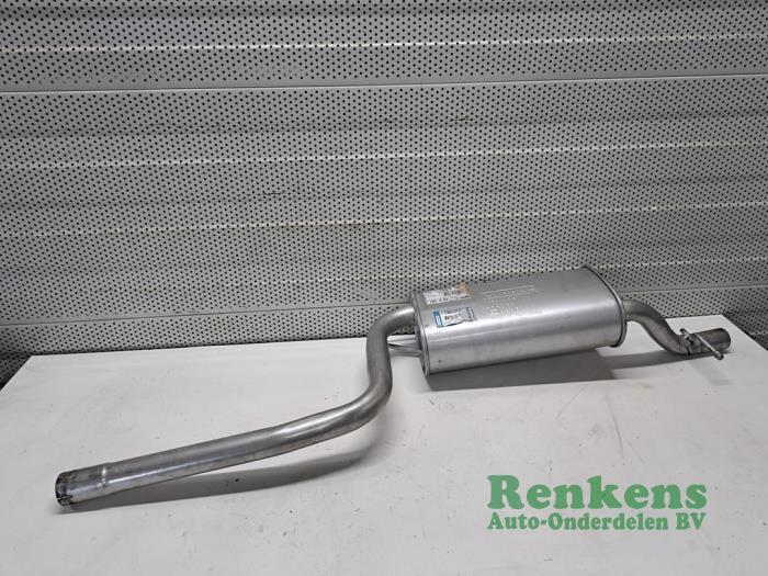 Gebrauchte Auspuff Mitteldämpfer Ford Focus 1 1.6 16V Preis auf Anfrage angeboten von Renkens Auto-Onderdelen B.V.