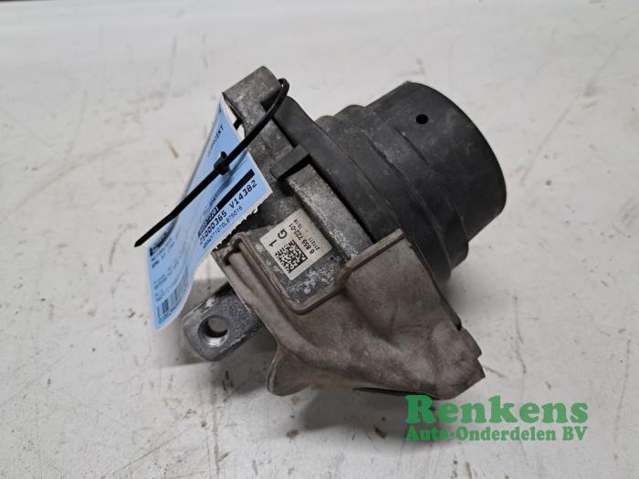 Used Engine mount BMW X3 (F25) xDrive35d 24V Price € 40,00 Margin scheme offered by Renkens Auto-Onderdelen B.V.