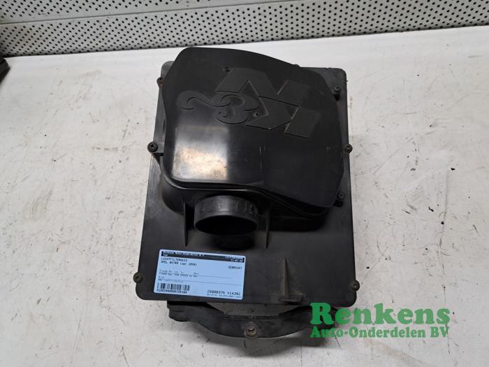 Gebrauchte Luftfiltergehäuse Opel Astra H GTC (L08) 1.6 16V Preis € 25,00 Margenregelung angeboten von Renkens Auto-Onderdelen B.V.