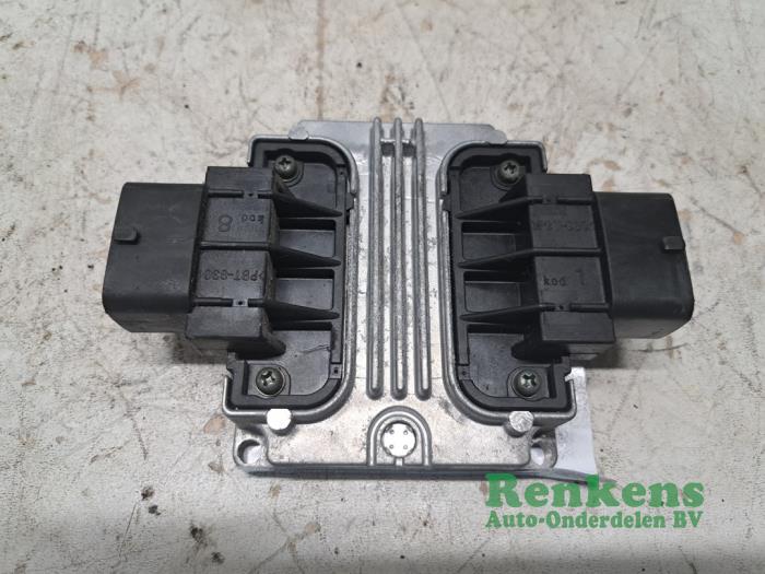 Used Automatic gearbox computer Opel Vectra C GTS 2.2 DIG 16V Price € 40,00 Margin scheme offered by Renkens Auto-Onderdelen B.V.