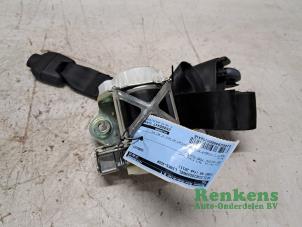 Usagé Ceinture de sécurité avant gauche Ford Ka II 1.2 Prix € 100,00 Règlement à la marge proposé par Renkens Auto-Onderdelen B.V.