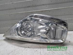 Gebrauchte Scheinwerfer links Kia Venga 1.4 CVVT 16V Preis € 100,00 Margenregelung angeboten von Renkens Auto-Onderdelen B.V.