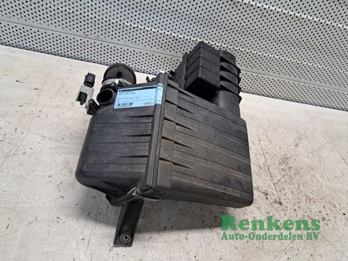 Gebrauchte Luftfiltergehäuse Suzuki Swift (ZA/ZC/ZD1/2/3/9) 1.3 VVT 16V Preis € 25,00 Margenregelung angeboten von Renkens Auto-Onderdelen B.V.