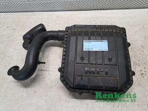 Used Air box Volkswagen Up! (121) 1.0 12V 60 Price € 35,00 Margin scheme offered by Renkens Auto-Onderdelen B.V.