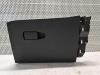BMW 1 serie (F40) 116d 1.5 12V TwinPower Handschuhfach