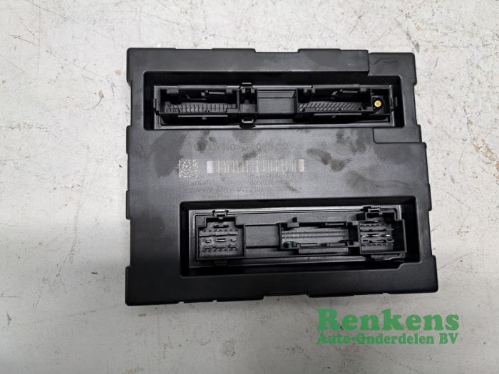 Used Body control computer Audi S5 Sportback (8TA) S5 3.0 TFSI V6 32V Price € 50,00 Margin scheme offered by Renkens Auto-Onderdelen B.V.